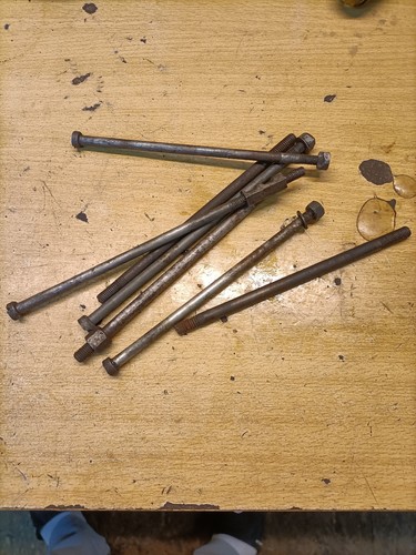 Lot vis moteur motobecane 125 - lot,