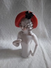 Demi figurine porcelaine