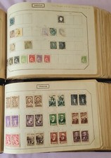 2 Albums remplis de + 3000 timbres Francais Et  étrangers nouveaux et anciens