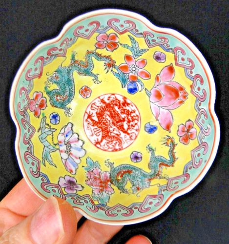 Chinese eggshell porcelain