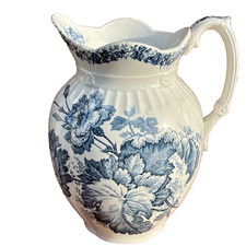 Grand pichet vase ancien