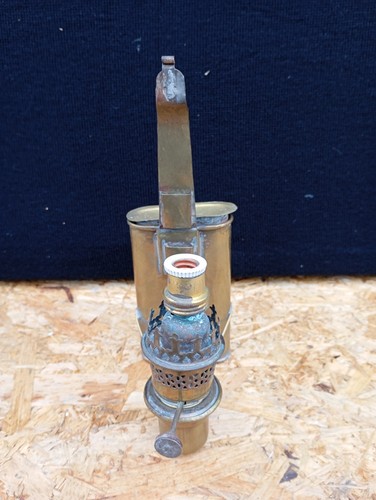 Ancienne lampe pétrole - ancienne,