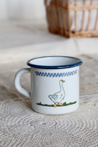 Tasse ancienne émaillée