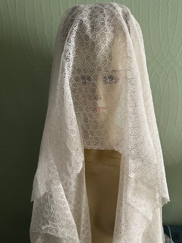 Grand voile ancien - , dentelle