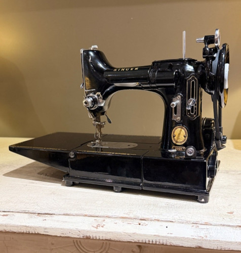 Vintage 1954 singer 222k - vintage,