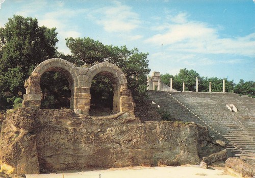 Vaison romaine le - la,