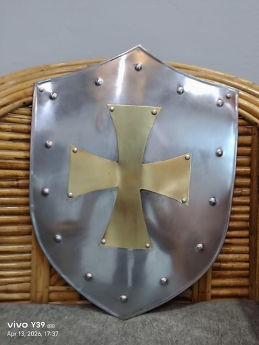 Bouclier médiéval chevalier