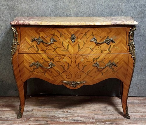 Commode sauteuse galbée - ,