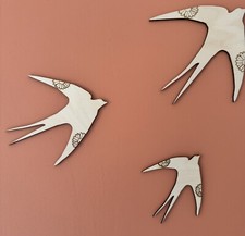 3 Hirondelles En Bois