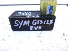 BOITIER ALLUMAGE CDI SCOOTER SYM GTS 125 EVO  A CARBURATEUR LIRE L ANNONCE SVP