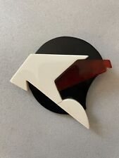 BROCHE DESIGN 80s par ISADORA PARIS - VINTAGE 1980 - GALALITHE TRICOLORE