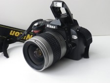 APPAREIL PHOTO NIKON D60 DIGITAL OBJECTIF AF NIKKOR 28-80 mm 3.3-5.6 WORK