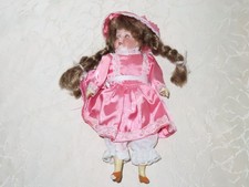 Poupée "Fille Avec Robe Rose"