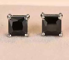 Boucles d'oreilles clous FN en