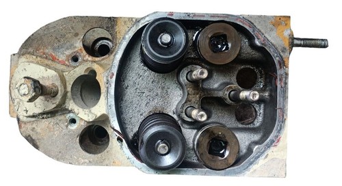 Deutz f4l912 cylinder head - deutz,