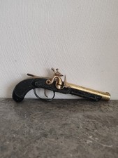 Reproduction Pistolet Revolver Briquet. A Réparer