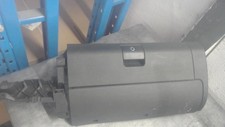 Boite a gants VOLKSWAGEN POLO
