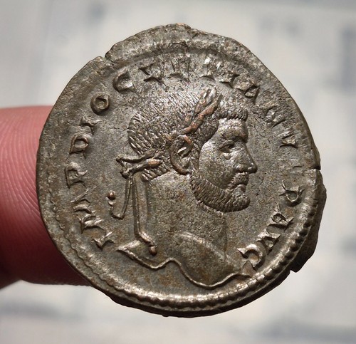 Dioclétien follis - 1, ~