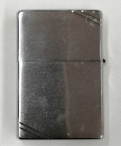 Briquet huile zippo - à,