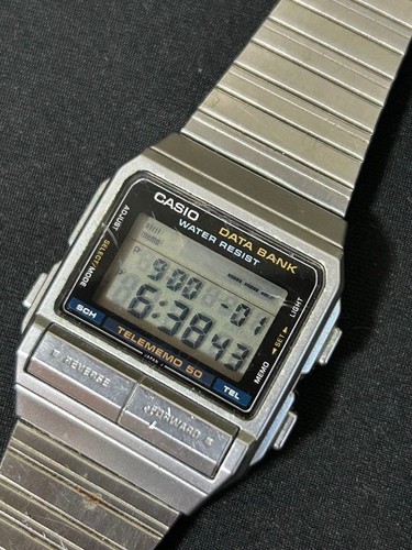 Montre numérique casio - montre,