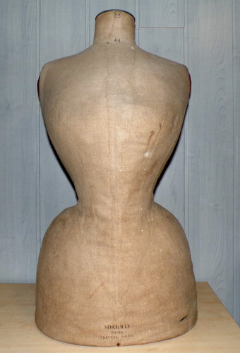 Ancien mannequin taille - , de