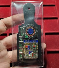 #128-8 ~ Pucelle / Insigne /