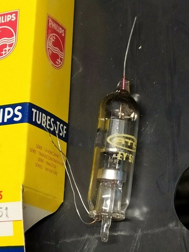 Ey51 lampe tube electronique - ey51,