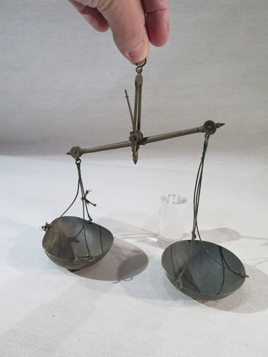 Ancienne balance trebuchet - trebuchet, a