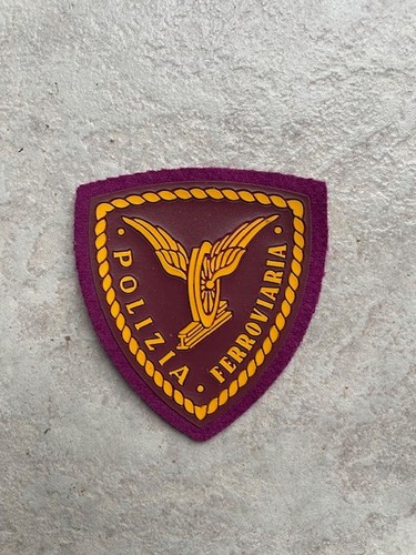 Ecusson police italie brigade - italie,