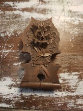 Ancien Porte Montre En Bois Sculpté De Fleurs Forêt Noire 