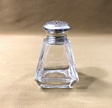 saupoudreuse à sucre /