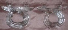 2 Bougeoirs à 2 lumières en cristal moulé - Superbe design vintage