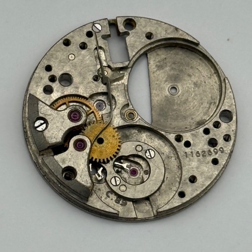 Iwc cal montre mouvement - 89,