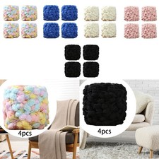 Lot de 4 pelotes de laine