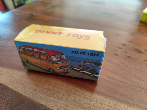 Dinky toys 541 mercedes benz - 541,