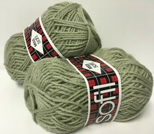 10  pelotes 100 % pure laine/