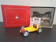 PIXI : SPIROU DANS SA VOITURE DE COURSE No 6 - ref 4782 - état COMME NEUF