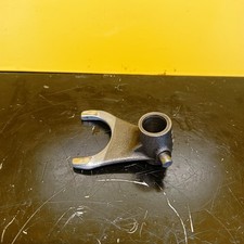 FOURCHETTE 27C1A BOITE DE