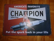 TOLE METAL CHAMPION BOUGIE PIN