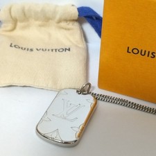 Collier médaillon Louis Vuitton monogramme argent M61284 EC251119a18700
