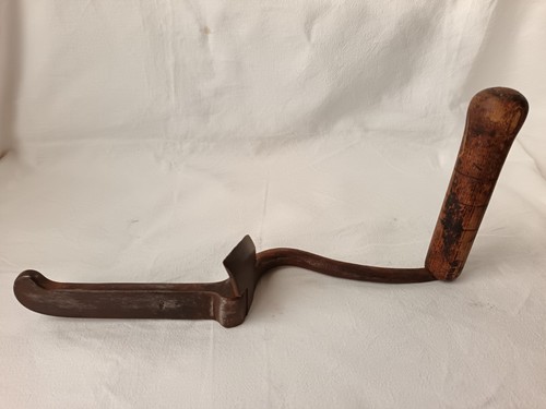 Ancienne plane tonnelier - ancienne,