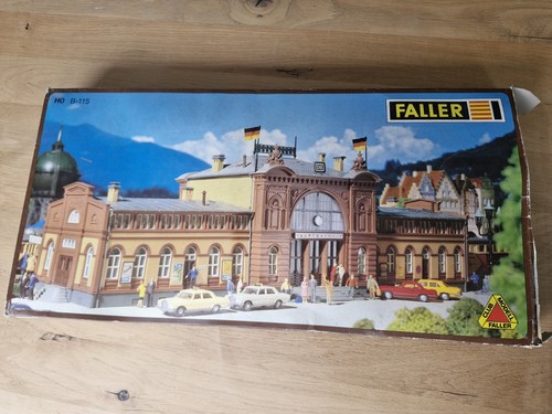 Maquette gare faller b115 - maquette,