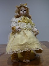 Superbe poupée porcelaine EMMI de Annette Himstedt