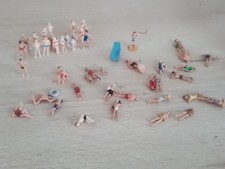 PREISER / NOCH HO. 45 PERSONNAGES BAIGNEURS PLAGE ET ACCESSOIRES (3)