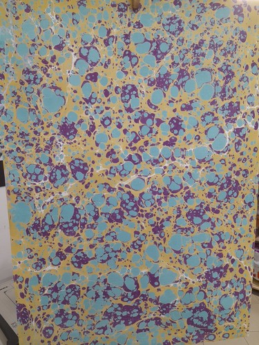 Papier marbré cuve de - la,