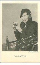 PUBLICITE.CAMPARI.YOLANDE