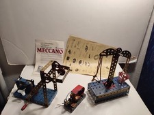 LOT  MECCANO MOTEUR ELECTRIQUE + MOTEUR MECANIQUE A CLE + 1 BALANCE ET MANUEL