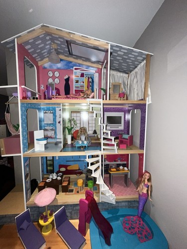 Maison poupée barbie avec - poupée,