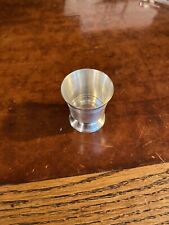 Coquetier ancien / Métal