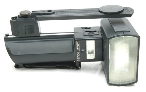 Metz flash 50mz with bracket - with,